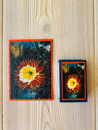 MOONLIT FLOWER minipuslespil 99 brikker fra Penny Puzzle.