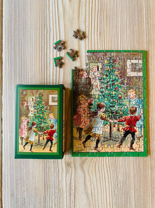 AROUND THE TREE minipuslespil 99 brikker fra Penny Puzzle.